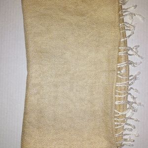 Ellen Tracy large scarf tan